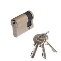 Vantage Полуцилиндр 50 (40х10) СР    мат. никель (с фукцией фиксации флажка в разных положениях)